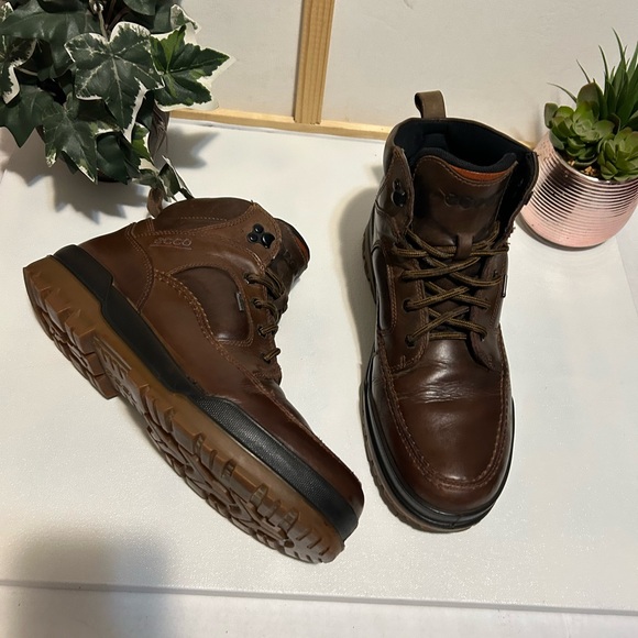 Ecco Other - Ecco Men's Rich Brown Leather Boots